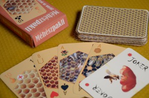Méhészpakkli- kártyjáték